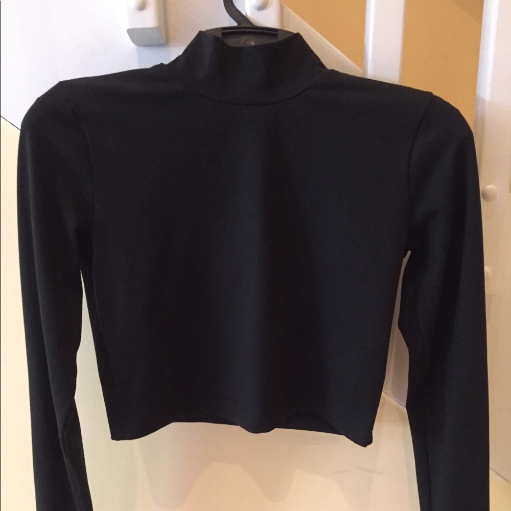 **SOLD**Black Long Sleeve Crop Top ASOS